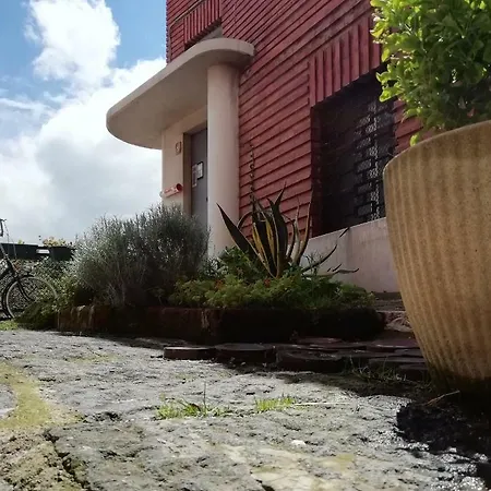 Melfi, Citta Delle Costituzioni Di Federico Ii - Casa Vacanze